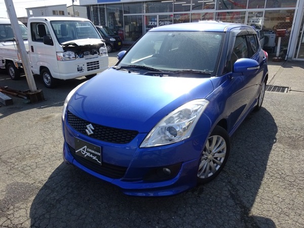 スズキ スイフト1.2 RS