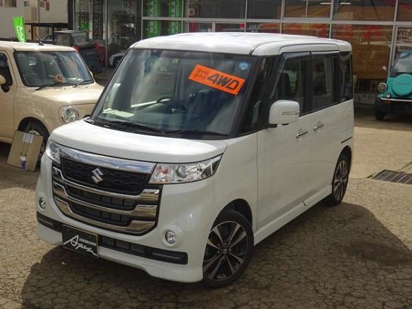 スズキ スペーシア660 カスタム Z 4WD