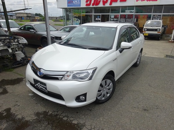 トヨタ カローラアクシオ1.5 ハイブリッド