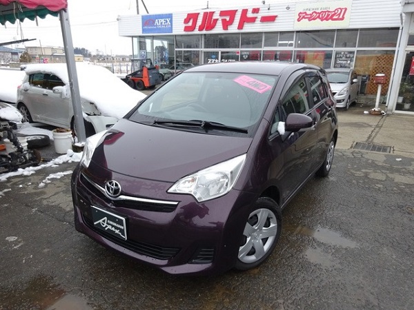 トヨタ ラクティス1.5 G 4WD.JPG