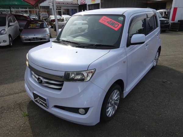 トヨタ bB1.3 Z Xバージョン 4WD