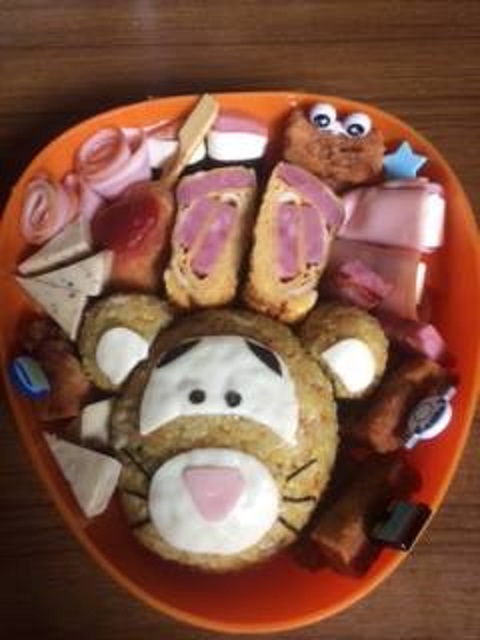 キャラ弁－ティガー